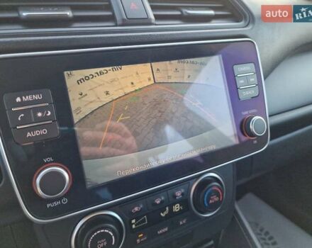 Белый Ниссан Лиф, объемом двигателя 0 л и пробегом 93 тыс. км за 14600 $, фото 29 на Automoto.ua