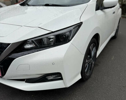 Белый Ниссан Лиф, объемом двигателя 0 л и пробегом 69 тыс. км за 14990 $, фото 21 на Automoto.ua