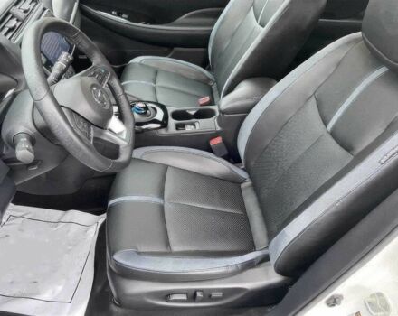 Белый Ниссан Лиф, объемом двигателя 0 л и пробегом 27 тыс. км за 6900 $, фото 8 на Automoto.ua