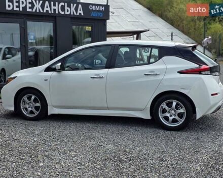 Белый Ниссан Лиф, объемом двигателя 0 л и пробегом 7 тыс. км за 12999 $, фото 5 на Automoto.ua