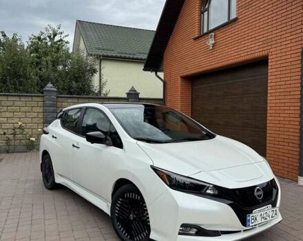 Білий Ніссан Ліф, об'ємом двигуна 0 л та пробігом 1 тис. км за 25999 $, фото 1 на Automoto.ua