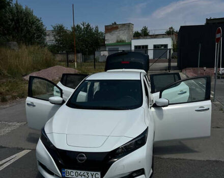 Білий Ніссан Ліф, об'ємом двигуна 0 л та пробігом 26 тис. км за 22500 $, фото 7 на Automoto.ua