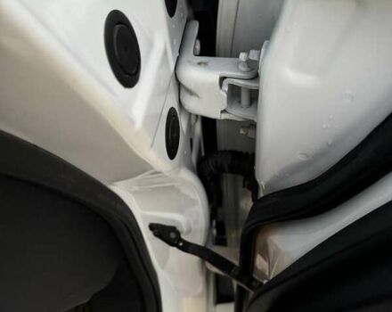 Белый Ниссан Лиф, объемом двигателя 0 л и пробегом 47 тыс. км за 19700 $, фото 20 на Automoto.ua