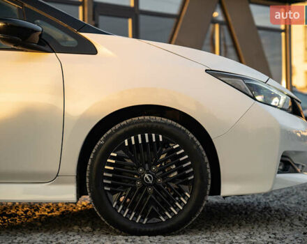 Белый Ниссан Лиф, объемом двигателя 0 л и пробегом 1 тыс. км за 21500 $, фото 12 на Automoto.ua