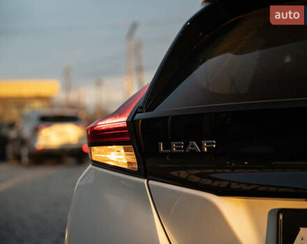 Белый Ниссан Лиф, объемом двигателя 0 л и пробегом 1 тыс. км за 21500 $, фото 6 на Automoto.ua