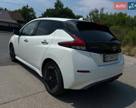 Білий Ніссан Ліф, об'ємом двигуна 0 л та пробігом 26 тис. км за 22500 $, фото 6 на Automoto.ua