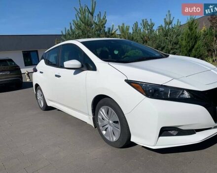 Белый Ниссан Лиф, объемом двигателя 0 л и пробегом 10 тыс. км за 16500 $, фото 22 на Automoto.ua