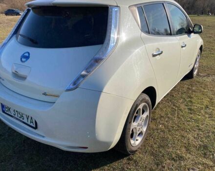 Білий Ніссан Ліф, об'ємом двигуна 0 л та пробігом 116 тис. км за 5200 $, фото 2 на Automoto.ua