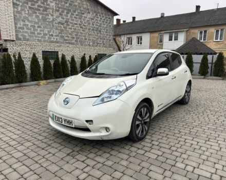 Белый Ниссан Лиф, объемом двигателя 0 л и пробегом 100 тыс. км за 3500 $, фото 2 на Automoto.ua