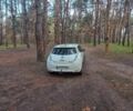 Білий Ніссан Ліф, об'ємом двигуна 0 л та пробігом 199 тис. км за 6200 $, фото 4 на Automoto.ua