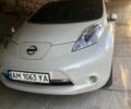Білий Ніссан Ліф, об'ємом двигуна 0 л та пробігом 135 тис. км за 7777 $, фото 3 на Automoto.ua