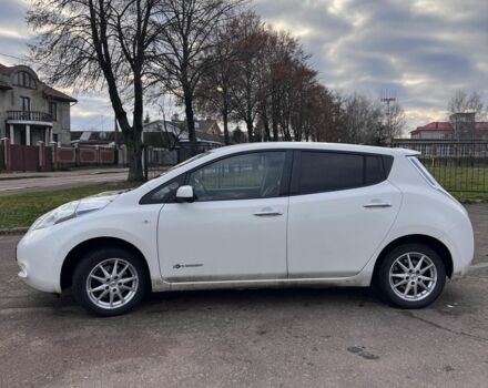 Белый Ниссан Лиф, объемом двигателя 0 л и пробегом 96 тыс. км за 8200 $, фото 1 на Automoto.ua