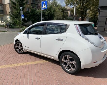 Белый Ниссан Лиф, объемом двигателя 0 л и пробегом 145 тыс. км за 7100 $, фото 1 на Automoto.ua