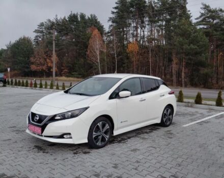 Белый Ниссан Лиф, объемом двигателя 0 л и пробегом 190 тыс. км за 10600 $, фото 4 на Automoto.ua