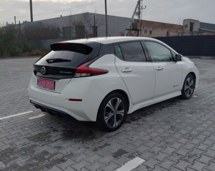 Белый Ниссан Лиф, объемом двигателя 0 л и пробегом 190 тыс. км за 10600 $, фото 6 на Automoto.ua