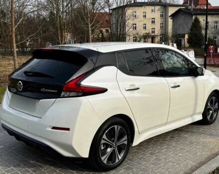 Белый Ниссан Лиф, объемом двигателя 0 л и пробегом 35 тыс. км за 12300 $, фото 3 на Automoto.ua