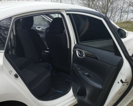 Белый Ниссан Лиф, объемом двигателя 0 л и пробегом 95 тыс. км за 11500 $, фото 12 на Automoto.ua