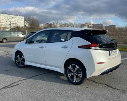 Белый Ниссан Лиф, объемом двигателя 0 л и пробегом 71 тыс. км за 16700 $, фото 2 на Automoto.ua