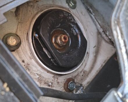 Белый Ниссан Лиф, объемом двигателя 0 л и пробегом 102 тыс. км за 7200 $, фото 11 на Automoto.ua