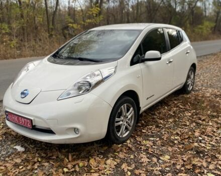 Білий Ніссан Ліф, об'ємом двигуна 0 л та пробігом 125 тис. км за 6100 $, фото 3 на Automoto.ua
