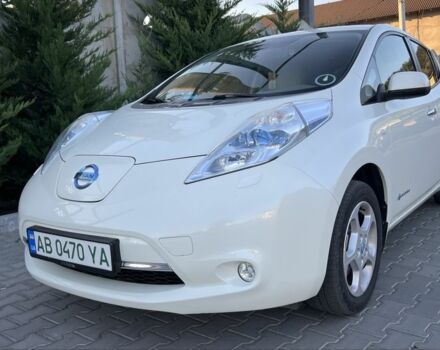 Білий Ніссан Ліф, об'ємом двигуна 0 л та пробігом 144 тис. км за 5700 $, фото 1 на Automoto.ua