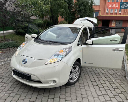 Білий Ніссан Ліф, об'ємом двигуна 0 л та пробігом 86 тис. км за 4950 $, фото 1 на Automoto.ua