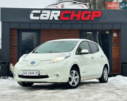 Білий Ніссан Ліф, об'ємом двигуна 0 л та пробігом 112 тис. км за 4900 $, фото 1 на Automoto.ua