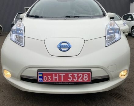 Белый Ниссан Лиф, объемом двигателя 0 л и пробегом 105 тыс. км за 4900 $, фото 1 на Automoto.ua