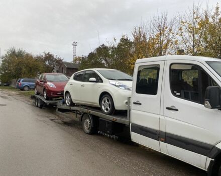 Білий Ніссан Ліф, об'ємом двигуна 0 л та пробігом 130 тис. км за 4190 $, фото 1 на Automoto.ua