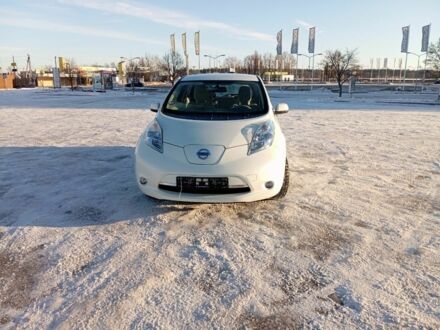 Білий Ніссан Ліф, об'ємом двигуна 0 л та пробігом 85 тис. км за 4350 $, фото 1 на Automoto.ua