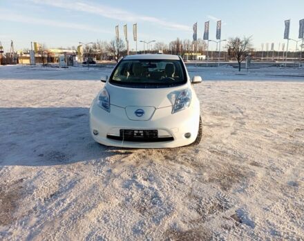 Білий Ніссан Ліф, об'ємом двигуна 0 л та пробігом 85 тис. км за 4350 $, фото 1 на Automoto.ua