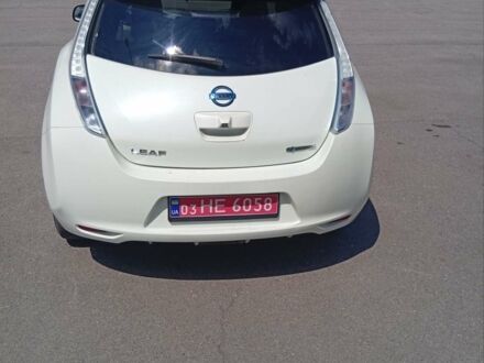 Білий Ніссан Ліф, об'ємом двигуна 0 л та пробігом 115 тис. км за 5800 $, фото 1 на Automoto.ua