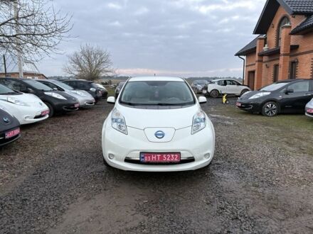 Белый Ниссан Лиф, объемом двигателя 0 л и пробегом 106 тыс. км за 4000 $, фото 1 на Automoto.ua