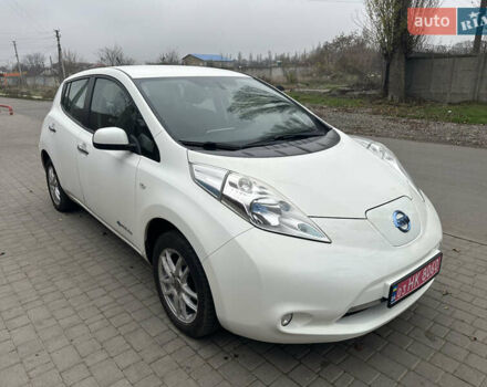 Білий Ніссан Ліф, об'ємом двигуна 0 л та пробігом 67 тис. км за 6999 $, фото 1 на Automoto.ua