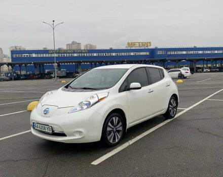 Белый Ниссан Лиф, объемом двигателя 0 л и пробегом 90 тыс. км за 6700 $, фото 1 на Automoto.ua