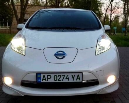 Белый Ниссан Лиф, объемом двигателя 0 л и пробегом 90 тыс. км за 6999 $, фото 1 на Automoto.ua