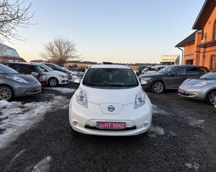 Білий Ніссан Ліф, об'ємом двигуна 0 л та пробігом 116 тис. км за 6300 $, фото 1 на Automoto.ua