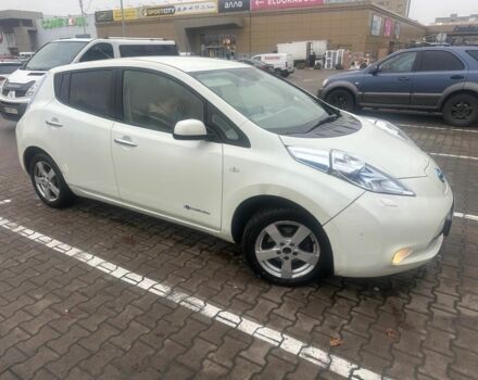 Білий Ніссан Ліф, об'ємом двигуна 0 л та пробігом 202 тис. км за 5400 $, фото 1 на Automoto.ua