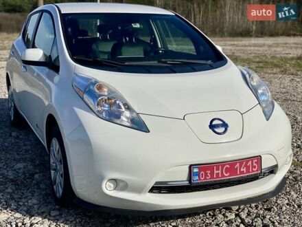 Белый Ниссан Лиф, объемом двигателя 0 л и пробегом 160 тыс. км за 6499 $, фото 1 на Automoto.ua