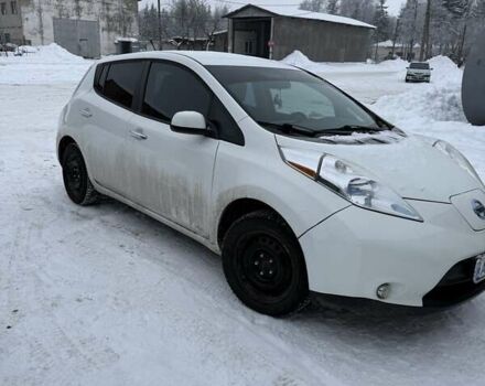 Білий Ніссан Ліф, об'ємом двигуна 0 л та пробігом 238 тис. км за 4500 $, фото 1 на Automoto.ua