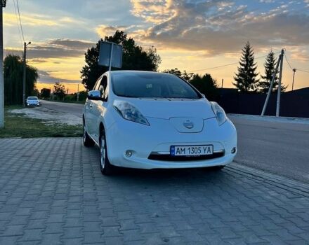 Білий Ніссан Ліф, об'ємом двигуна 0 л та пробігом 195 тис. км за 5499 $, фото 1 на Automoto.ua