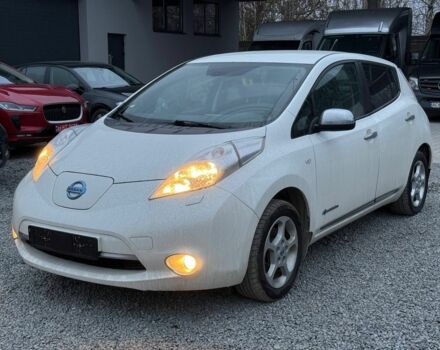 Білий Ніссан Ліф, об'ємом двигуна 0 л та пробігом 145 тис. км за 5950 $, фото 1 на Automoto.ua