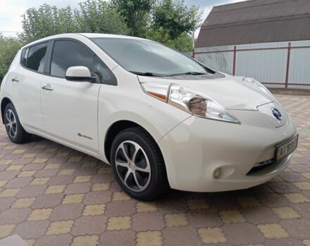 Білий Ніссан Ліф, об'ємом двигуна 0 л та пробігом 84 тис. км за 7500 $, фото 1 на Automoto.ua
