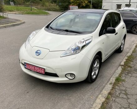 Белый Ниссан Лиф, объемом двигателя 0 л и пробегом 223 тыс. км за 5700 $, фото 1 на Automoto.ua