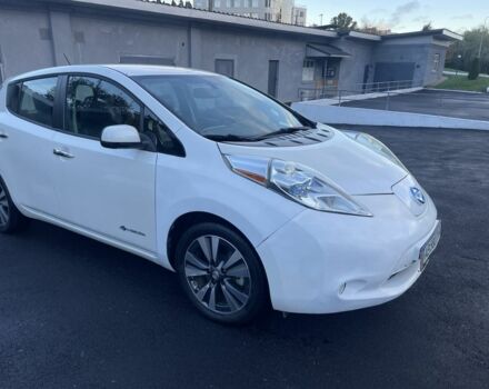 Белый Ниссан Лиф, объемом двигателя 0 л и пробегом 132 тыс. км за 5700 $, фото 1 на Automoto.ua