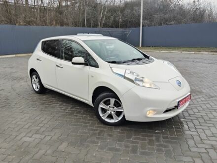Білий Ніссан Ліф, об'ємом двигуна 0 л та пробігом 82 тис. км за 6999 $, фото 1 на Automoto.ua