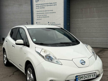 Белый Ниссан Лиф, объемом двигателя 0 л и пробегом 160 тыс. км за 6300 $, фото 1 на Automoto.ua