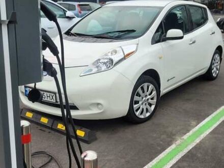 Білий Ніссан Ліф, об'ємом двигуна 0 л та пробігом 151 тис. км за 8150 $, фото 1 на Automoto.ua