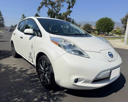 Білий Ніссан Ліф, об'ємом двигуна 0 л та пробігом 77 тис. км за 3200 $, фото 1 на Automoto.ua