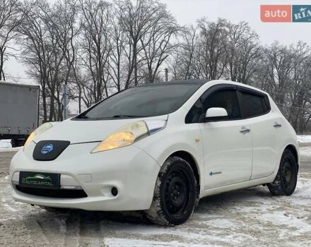 Білий Ніссан Ліф, об'ємом двигуна 0 л та пробігом 156 тис. км за 5800 $, фото 1 на Automoto.ua